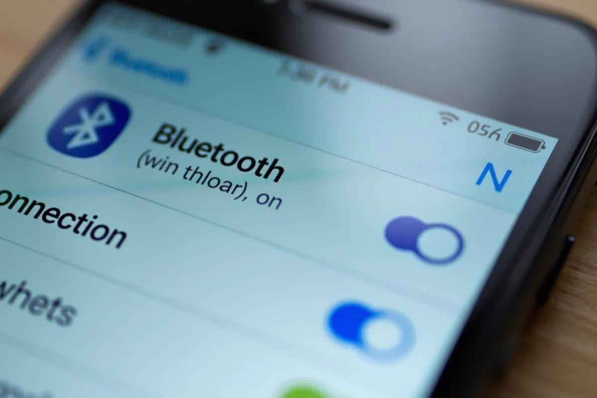 Jak włączyć Bluetooth na różnych urządzeniach? Przewodnik